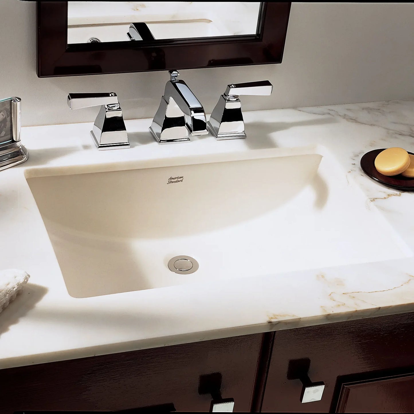 Lavabo sous plan STUDIO American Standard