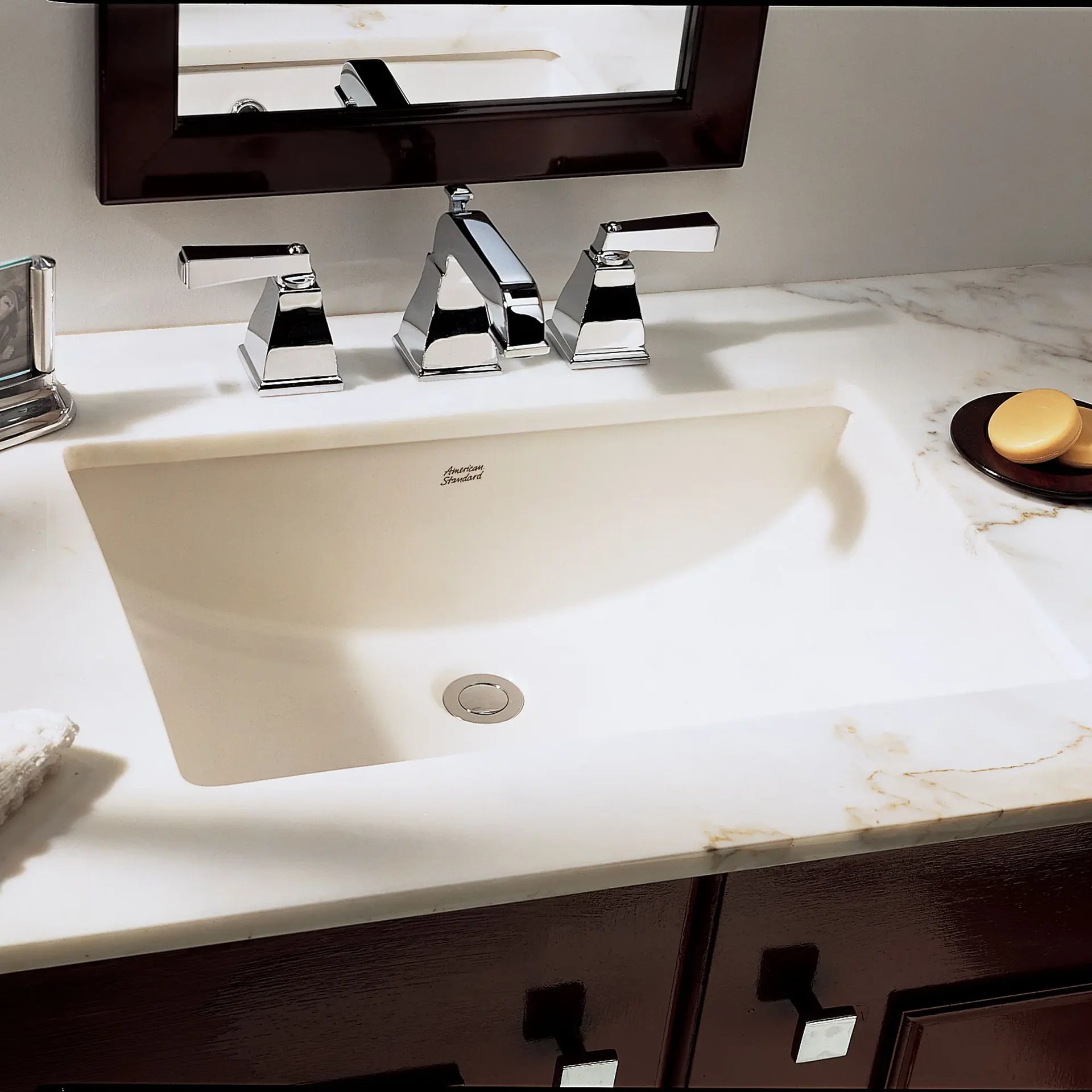 Lavabo sous plan STUDIO American Standard
