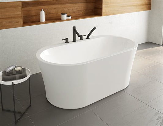 Opus Libretto white bathtub, white drain cover